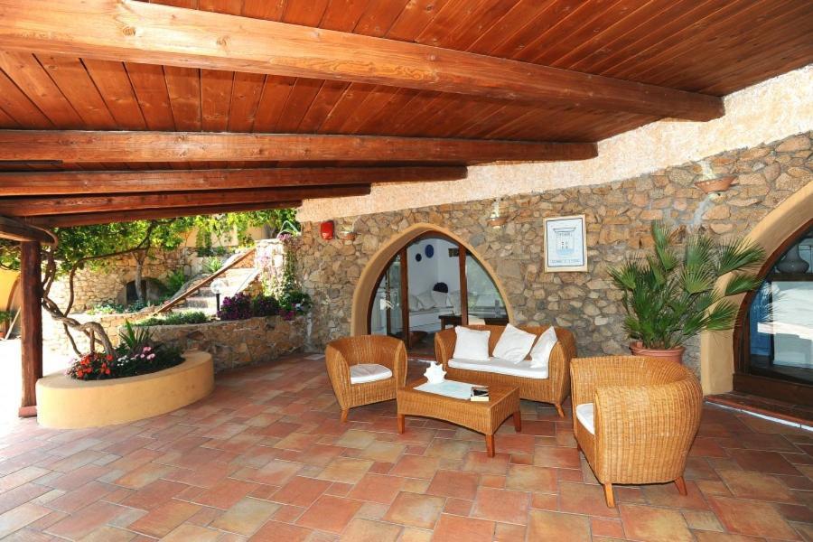 Ahr Altura Hotel Porto Rafael Palau Exterior photo